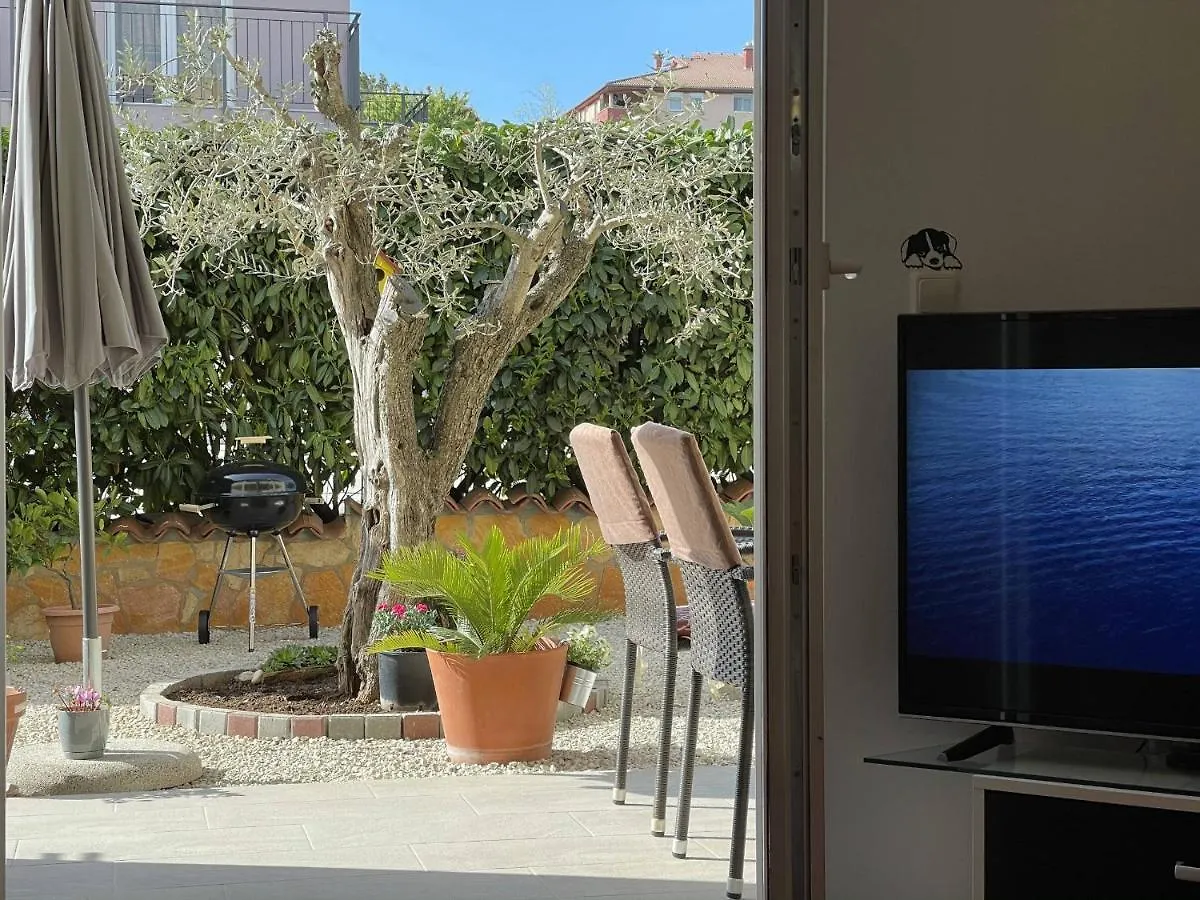 Apartment Malu Pula